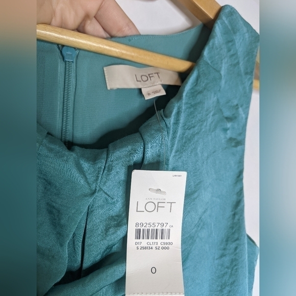 ANN TAYLOR LOFT SHEATH DRESS 0 AQUA BLUE SLEEVELESS KNEE LENGTH COCKTAIL NWT - Picture 4 of 9